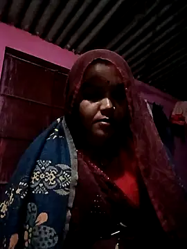 Snapshot of Billo_rany chatting on 11/23/25, 05:57 Billo rany online show from 11/23/25, 05:57