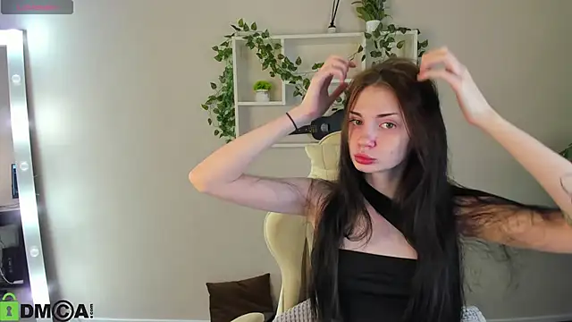 Snapshot of Jennie_Hunter chatting on 11/04/25, 09:19 Jennie Hunter online show from 11/04/25, 09:19