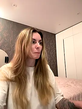 abby luvxx online show from 09/11/25, 03:45