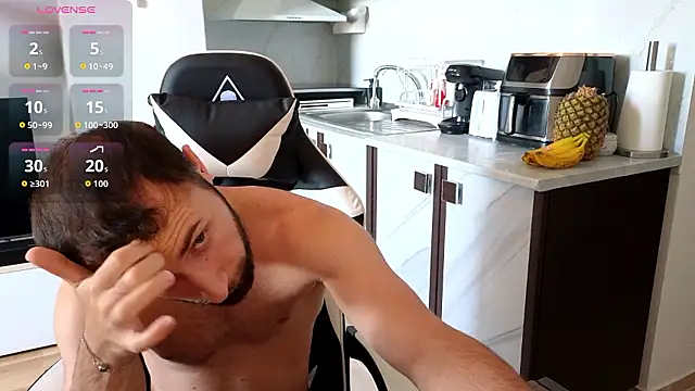 RyanStorm  online show from 07/11/26, 09:56