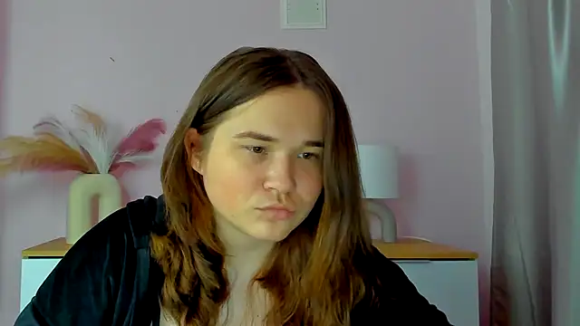 IsabellCharm online show from 10/21/25, 03:35