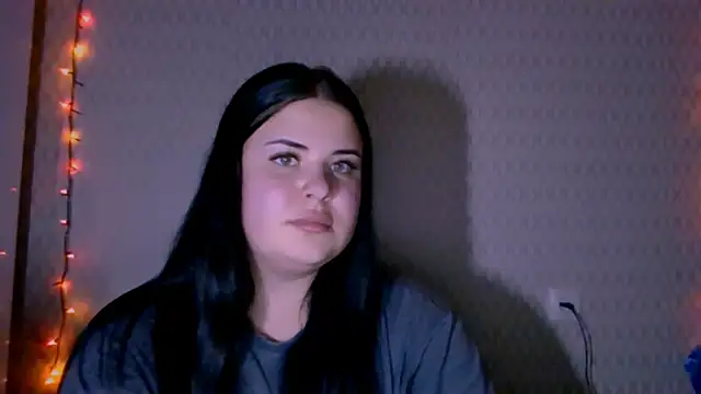  Trisha li online show from 11/30/25, 05:17