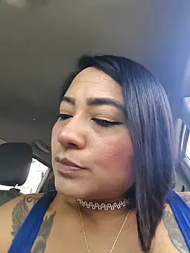 julieta evanns1 online show from 10/11/25, 03:10