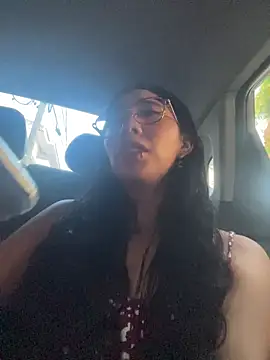 Snapshot of PussyLoversShow chatting on 10/23/25, 09:35 PussyLoversShow online show from 10/23/25, 09:35