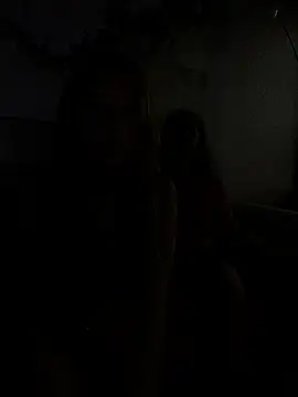 Snapshot of PussyLoversShow chatting on 11/04/25, 09:47 PussyLoversShow online show from 11/04/25, 09:47