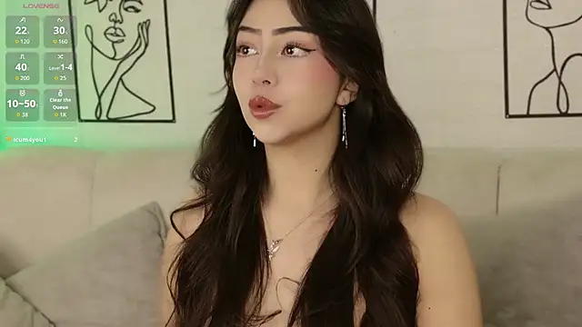 Snapshot of VioletBlacke_ chatting on 05/19/26, 03:07 VioletBlacke online show from 05/19/26, 03:07