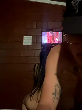 miawhithee online show from 11/12/25, 04:46