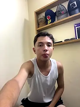 Maxim Taylor online show from 09/18/25, 07:27