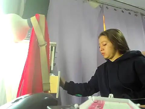 Luna Analya online show from 06/10/26, 03:55