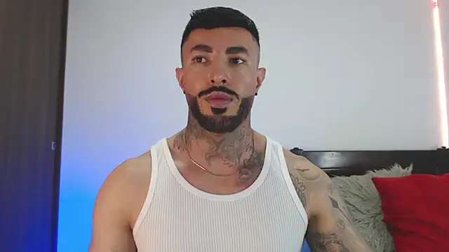 andrea de lucaa online show from 04/26/26, 04:32