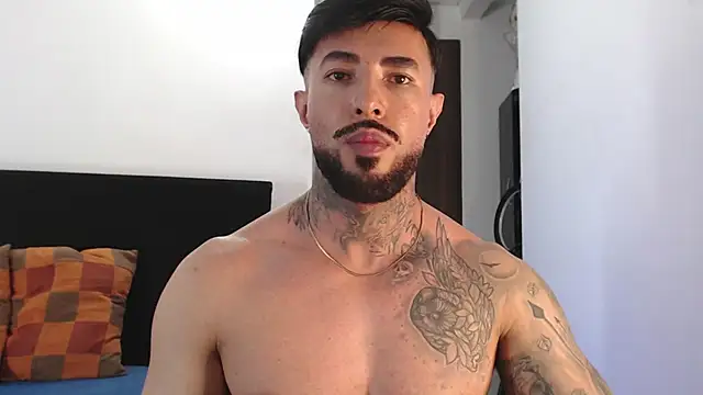 andrea de lucaa online show from 07/07/26, 07:23