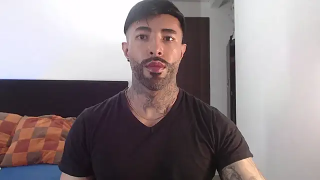 andrea de lucaa online show from 07/29/26, 03:37
