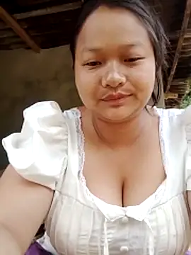 girl-babi online show from 05/15/26, 10:50