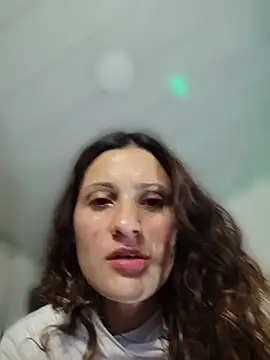 lindasyt online show from 06/11/26, 11:47