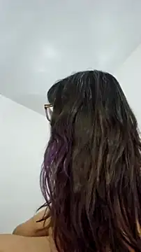 Snapshot of LeemaBean chatting on 09/15/25, 06:08 LeemaBean online show from 09/15/25, 06:08