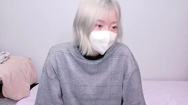Nana  ch online show from 05/25/26, 06:03