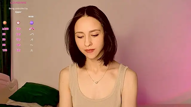 Snapshot of MiaSweetasHoney chatting on 11/13/25, 05:50 MiaSweetasHoney online show from 11/13/25, 05:50