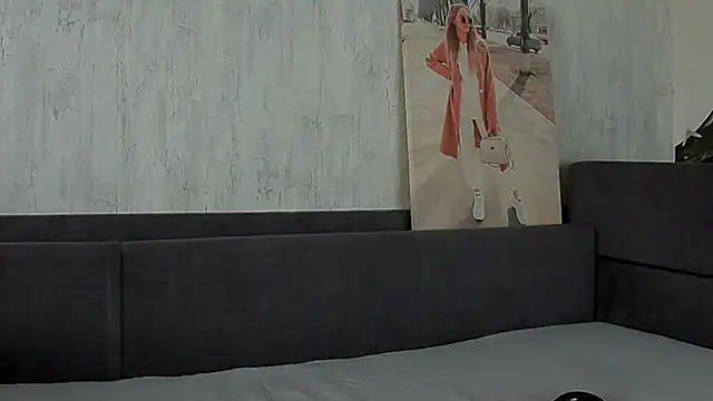 Snapshot of MonikaVAlex chatting on 10/03/25, 04:31 MonikaVAlex online show from 10/03/25, 04:31