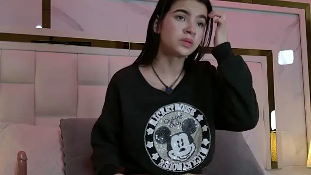 scarlett sm online show from 09/14/25, 07:02