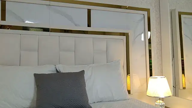 scarlett sm online show from 09/30/25, 07:41