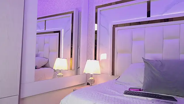 scarlett sm online show from 10/26/25, 07:09