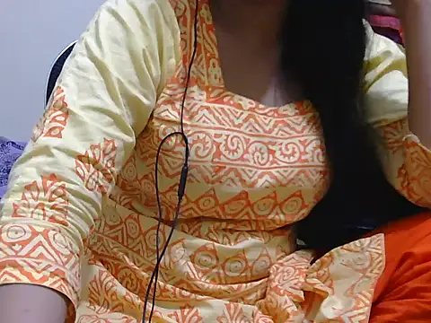 Snapshot of fairy_queen07 chatting on 09/19/25, 08:38 fairy queen07 online show from 09/19/25, 08:38