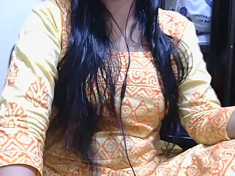 Snapshot of fairy_queen07 chatting on 10/06/25, 09:18 fairy queen07 online show from 10/06/25, 09:18