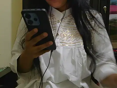 Snapshot of fairy_queen07 chatting on 10/10/25, 09:52 fairy queen07 online show from 10/10/25, 09:52