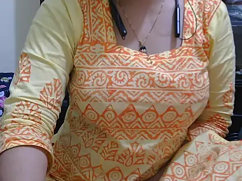 Snapshot of fairy_queen07 chatting on 11/26/25, 08:48 fairy queen07 online show from 11/26/25, 08:48