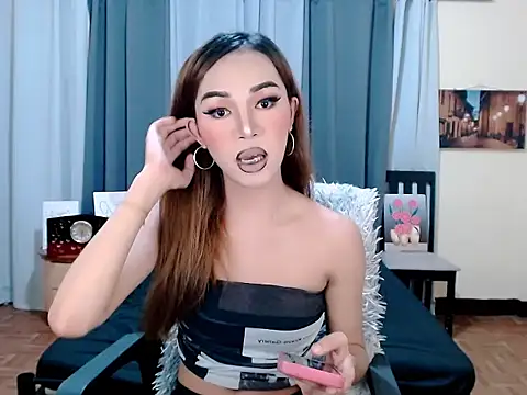 aelinhot online show from 10/15/25, 09:31