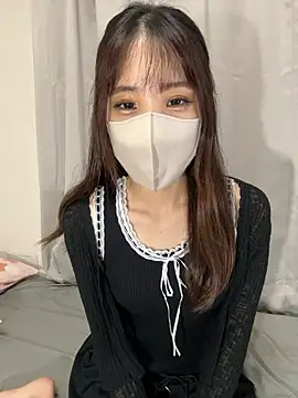Snapshot of riri__nyan_o0 chatting on 10/06/25, 05:16 riri  nyan o0 online show from 10/06/25, 05:16