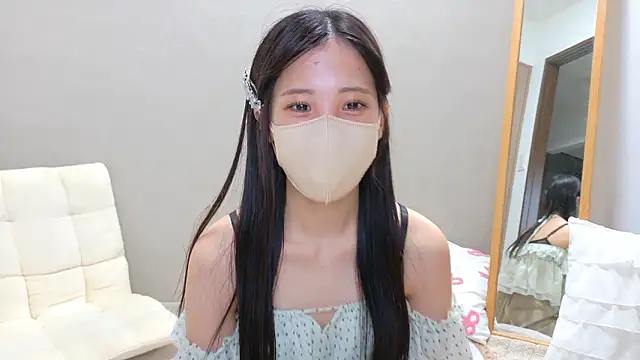 riri  nyan o0 online show from 06/10/26, 11:42
