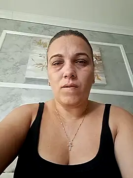 Snapshot of PalomaDesireee chatting on 09/18/25, 05:31 PalomaDesireee online show from 09/18/25, 05:31