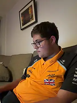 fuckbuddy6789 online show from 06/18/26, 09:30