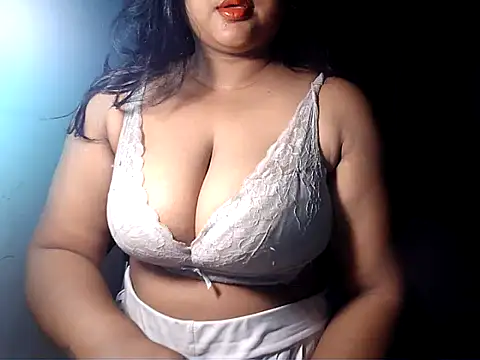 Snapshot of PatnakiRitu1 chatting on 06/21/26, 01:08 PatnakiRitu1 online show from 06/21/26, 01:08