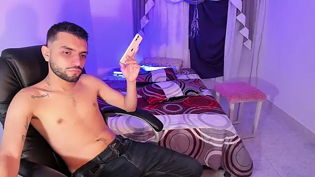 Jeremyy Boy online show from 09/19/25, 01:07