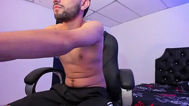 Jeremyy Boy online show from 10/15/25, 01:39