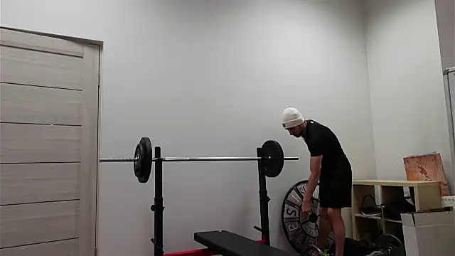 Snapshot of Ethan_Fyre chatting on 09/24/25, 12:19 Ethan Fyre online show from 09/24/25, 12:19