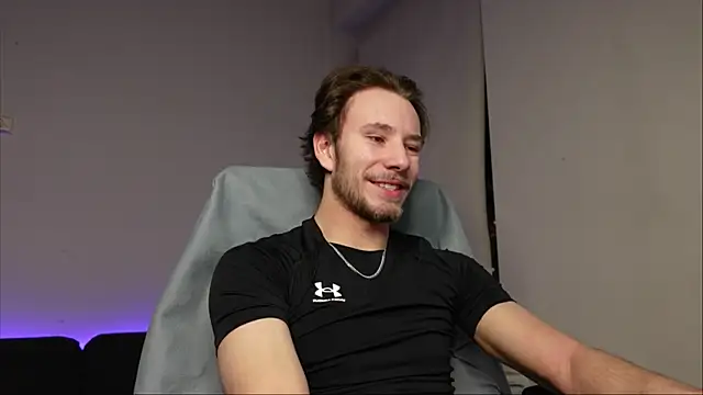 Snapshot of Ethan_Fyre chatting on 10/07/25, 07:55 Ethan Fyre online show from 10/07/25, 07:55