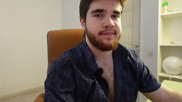 Snapshot of Mark_Maxim chatting on 11/30/25, 07:23 Mark Maxim online show from 11/30/25, 07:23