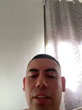 davidxxx099 online show from 11/25/25, 12:38