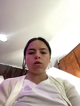 EmilyHarperr online show from 10/03/25, 11:40