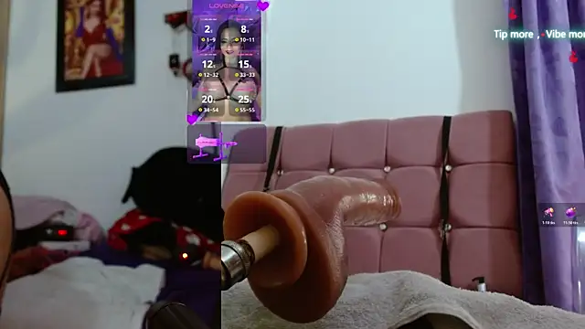 Yashira hoot online show from 11/10/25, 05:50