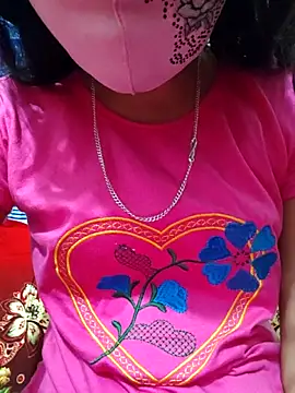 maya-Couple19 online show from 10/30/25, 06:52