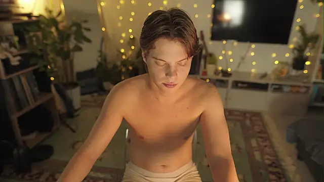 RusBradPitt online show from 07/09/26, 02:21