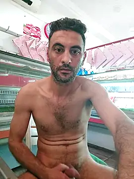 Snapshot of mahdiDido chatting on 10/12/25, 01:32 mahdiDido online show from 10/12/25, 01:32