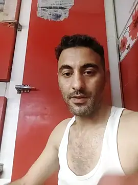 Snapshot of mahdiDido chatting on 10/25/25, 09:31 mahdiDido online show from 10/25/25, 09:31