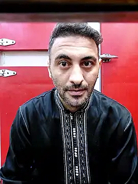 Snapshot of mahdiDido chatting on 10/28/25, 08:11 mahdiDido online show from 10/28/25, 08:11