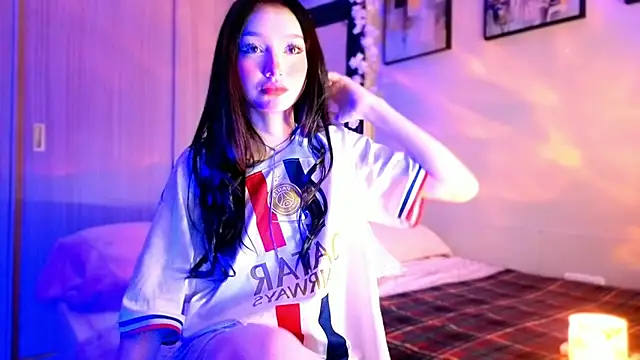 Isla rosee18 online show from 06/13/26, 03:48