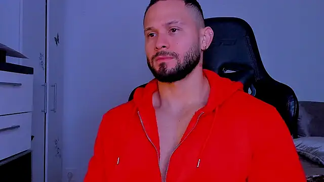 andrewcorey1 online show from 10/01/25, 05:46